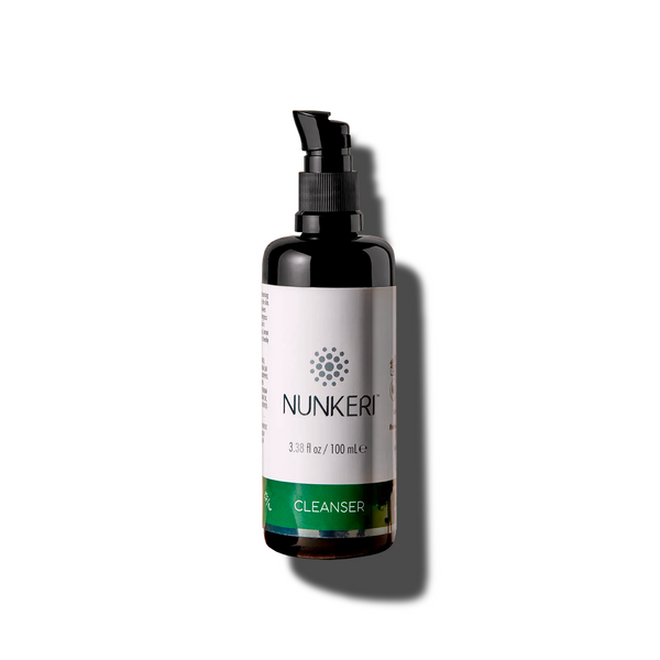 ESSENTIAL BALANCING GEL CLEANSER