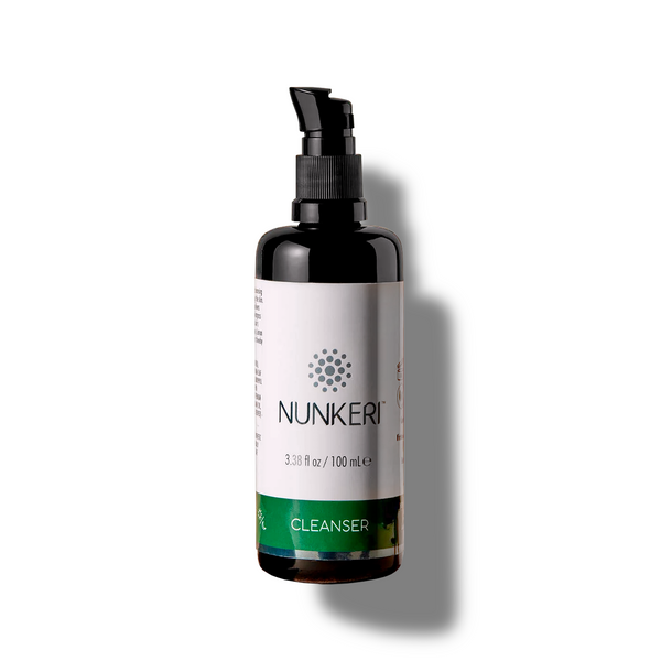 ESSENTIAL BALANCING GEL CLEANSER